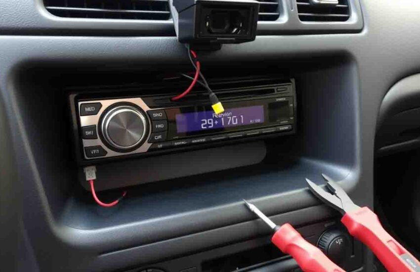 Comment brancher camera de recul sur autoradio